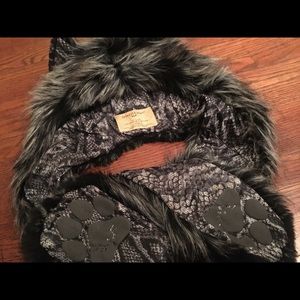 SpiritHoods Night Fox Collectors Edition